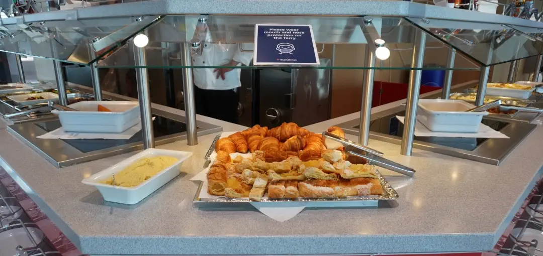 Scandlines buffet with pastries and cakes
