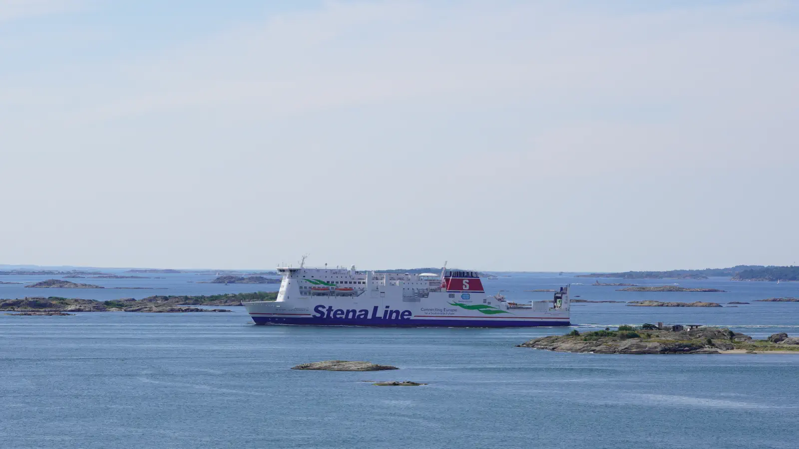 The Stena Jutlandica reaches the archipelago off Gothenburg before entering the harbor.